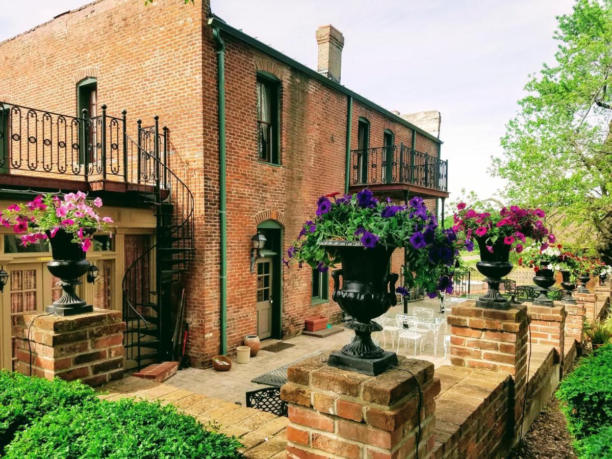 Iron Horse Hotel Blackwater エクステリア 写真