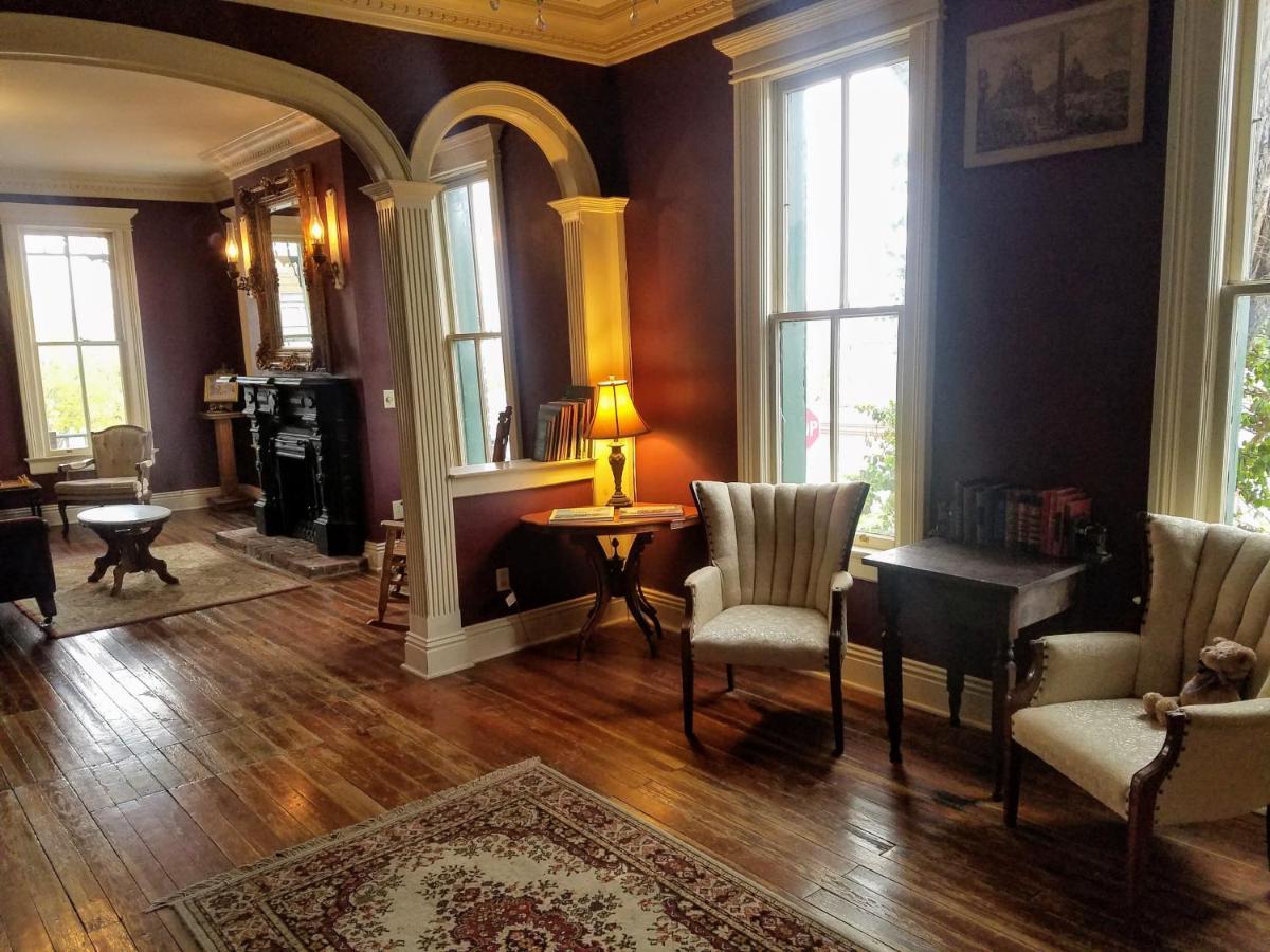 Iron Horse Hotel Blackwater エクステリア 写真